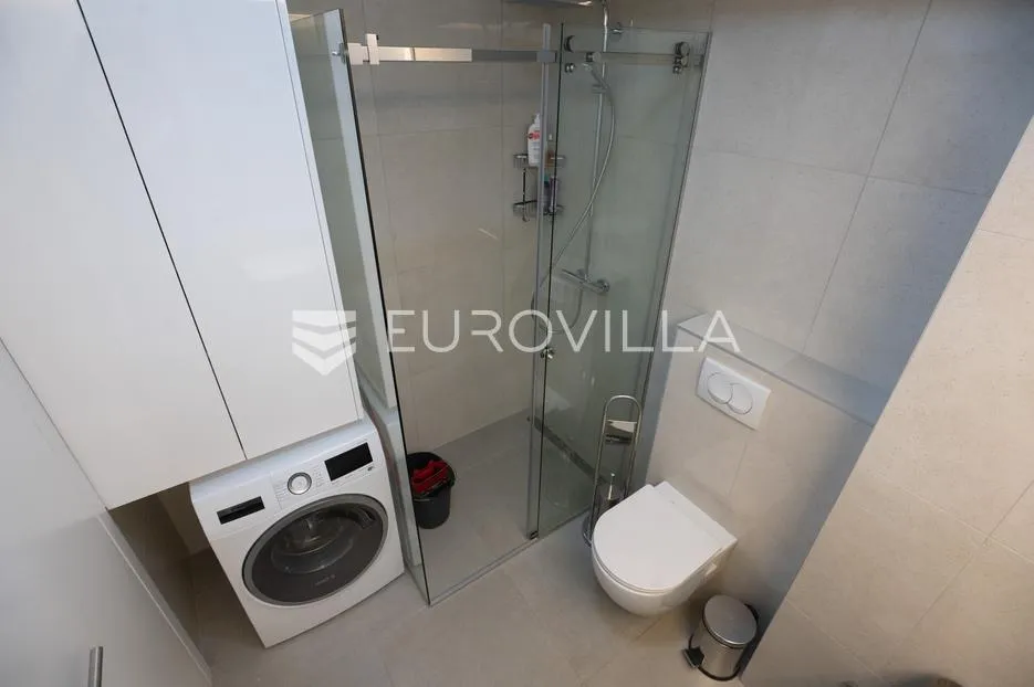 zadar, borik, luksuzan penthouse površine 137,26 m² s terasama na top lokaciji - slika 24