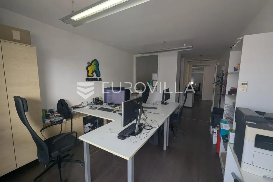 zagreb, odra, poslovni prostor/ured sa spremištem i parkingom, 68 m² - slika 6