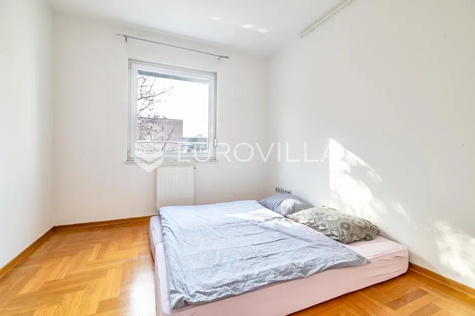 zagreb, trešnjevka, prostran četverosoban stan, 98 m², sa zimskim vrtom, terasom, top lokacija - slika 8