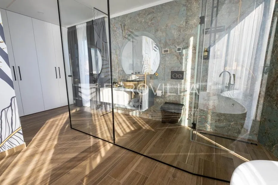 opatija, prekrasan penthause 228 m² s besprijekornim pogledom - slika 44