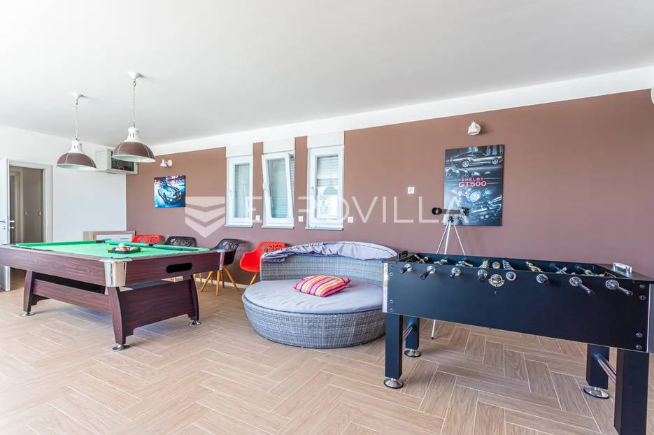rogoznica, moderna vila drugi red do mora - slika 25