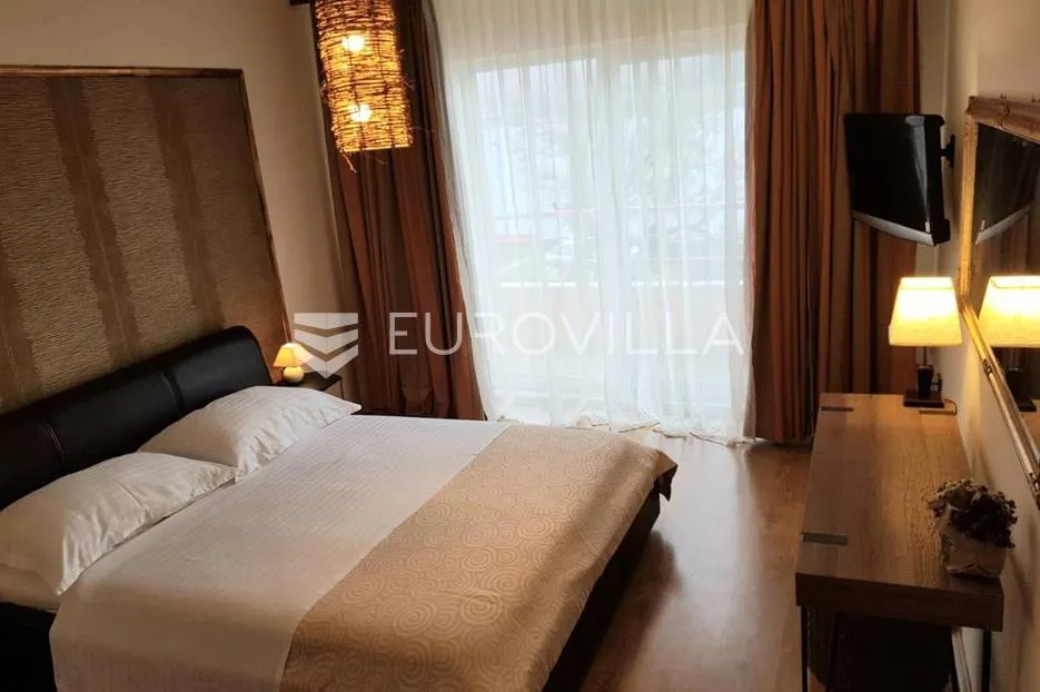 pag, moderan mini hotel s osam soba, apartmanom, restoranom i teretanom - slika 23