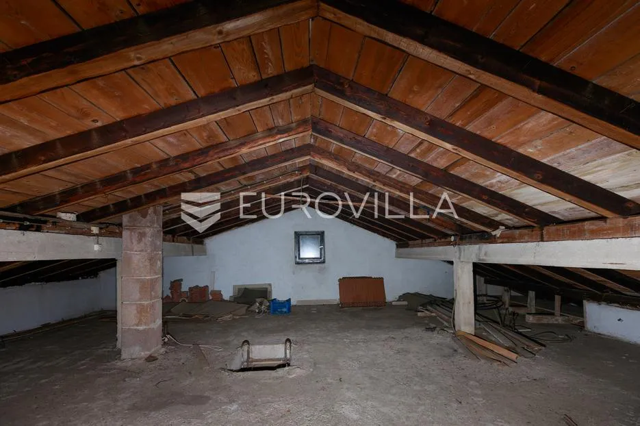 rijeka, hosti, južno orijentiran stan 120 m² potkrovlje 150 m², pogled na more - slika 25