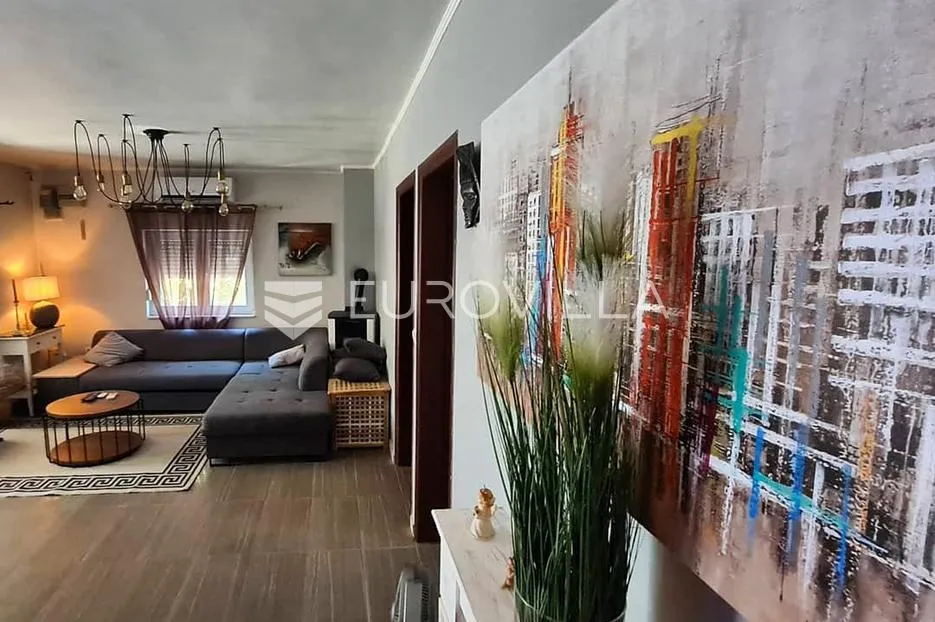 zadar, privlaka, moderna kuća sa tri apartmana u blizini mora - slika 38