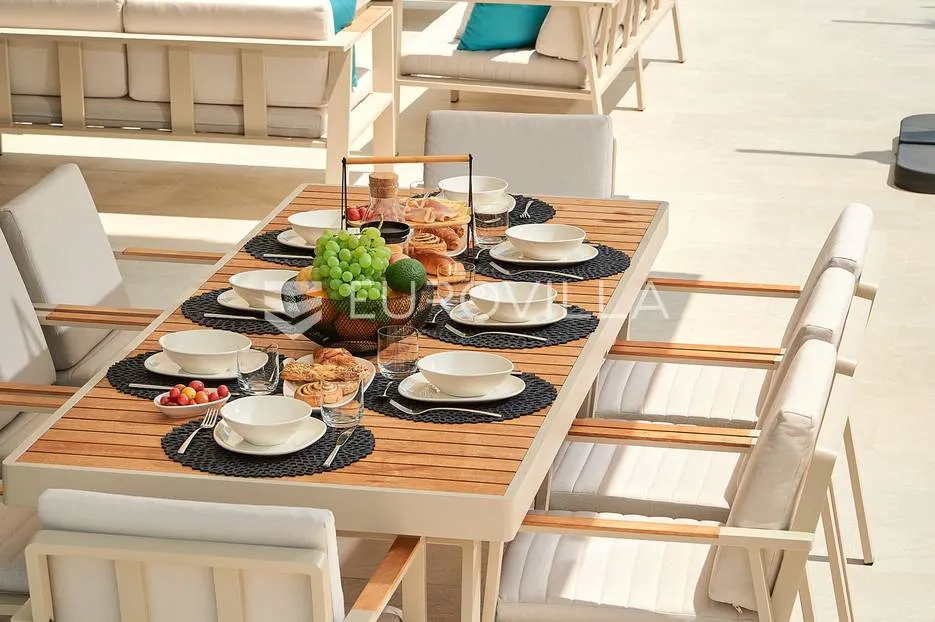 trogir - marina, luksuzna vila s vanjskim, grijanim bazenom - slika 8