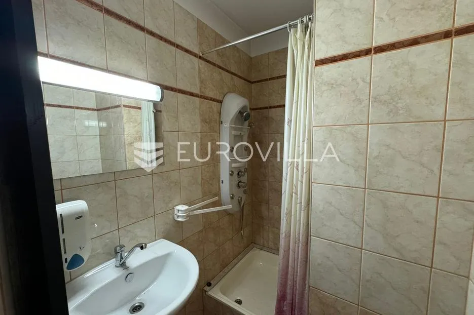 vrpolje, kvalitetna višenamjenska zgrada od 800 m² - slika 16