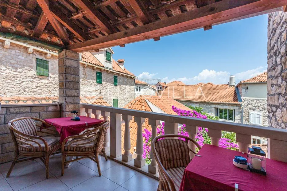 otok brač, kamena kuća s restoranom na vrhunskoj lokaciji - slika 3
