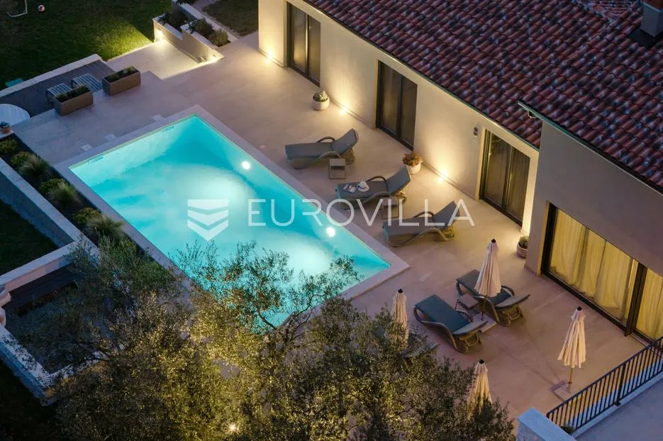 istra, kaštelir, labinci, moderna vila u istarskom stilu s panoramskim pogledom na more - slika 53
