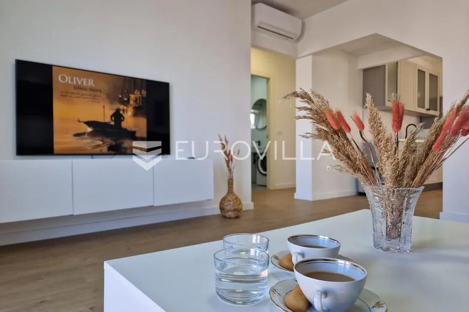 makarska, komforan dvosoban stan površine 86 m² - slika 6