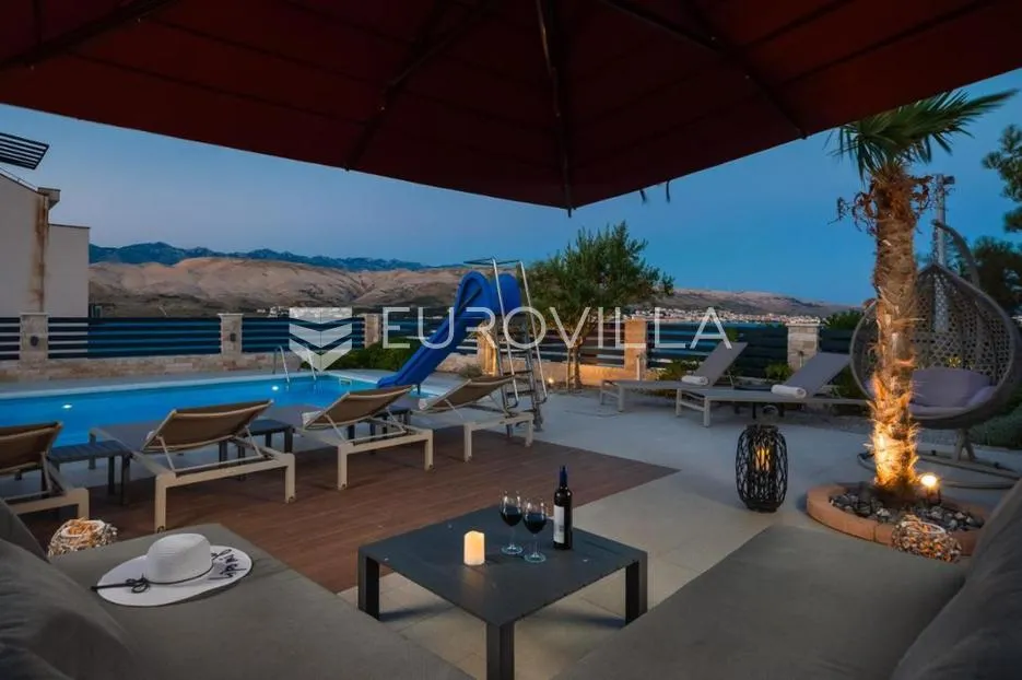 pag prekrasna villa sa pogledom na more 350 m² na 200 metara od mora - slika 5