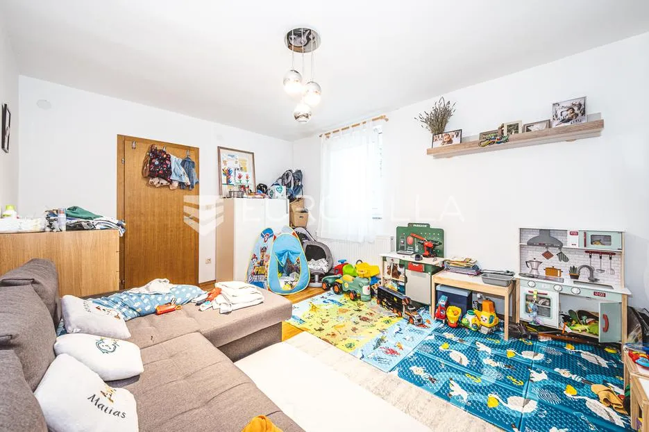 zagreb, šestinski vrh, dvosoban pet friendly stan površine 57 m² s vrtom i 2 parkinga - slika 9