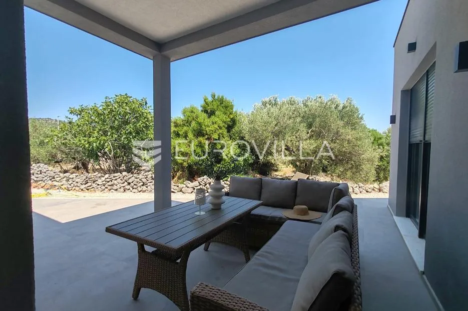 rogoznica, podorljak, novogradnja, moderno uređena kuća s bazenom, 150 m² - slika 20