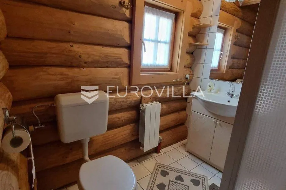istra, kaštelir, šarmantna drvena kuća 117m2 s pogledom na more - slika 7