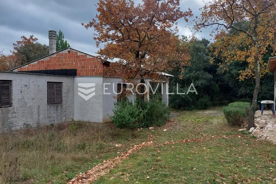 istra, kavran, vikendica za uređenje u zelenom okruženju - slika 14
