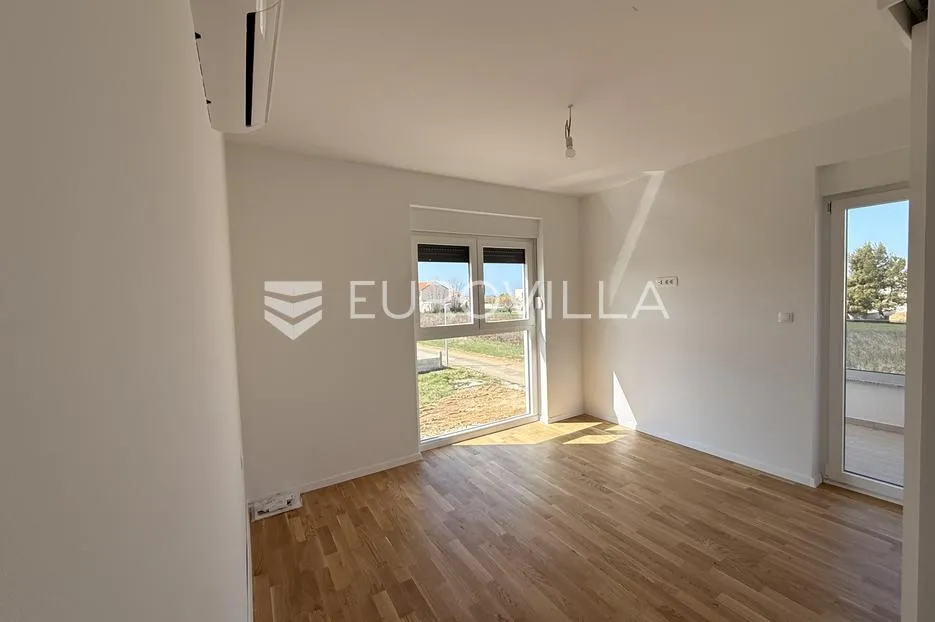 zadar, privlaka, ekskluzivna višetažna vila u privlaci s bazenom - slika 13