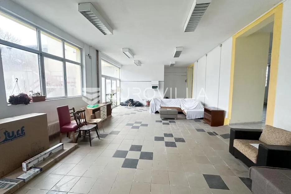vukovar, centar, proizvodno, skladišni kompleks 2370 m² na 3 etaže - slika 2