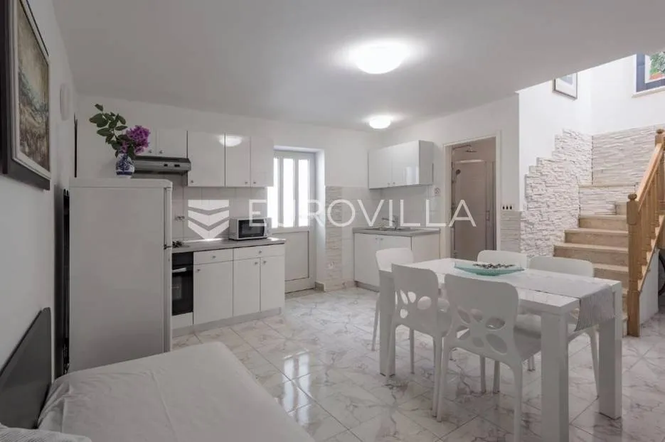 medulin, pješčana uvala - kuća blizu mora s bazenom, 4 apartmana - slika 22