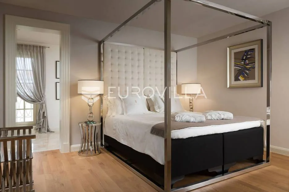 istra, vabriga, raskošna samostojeća vila od 511 m2 na velikoj okućnici - slika 25