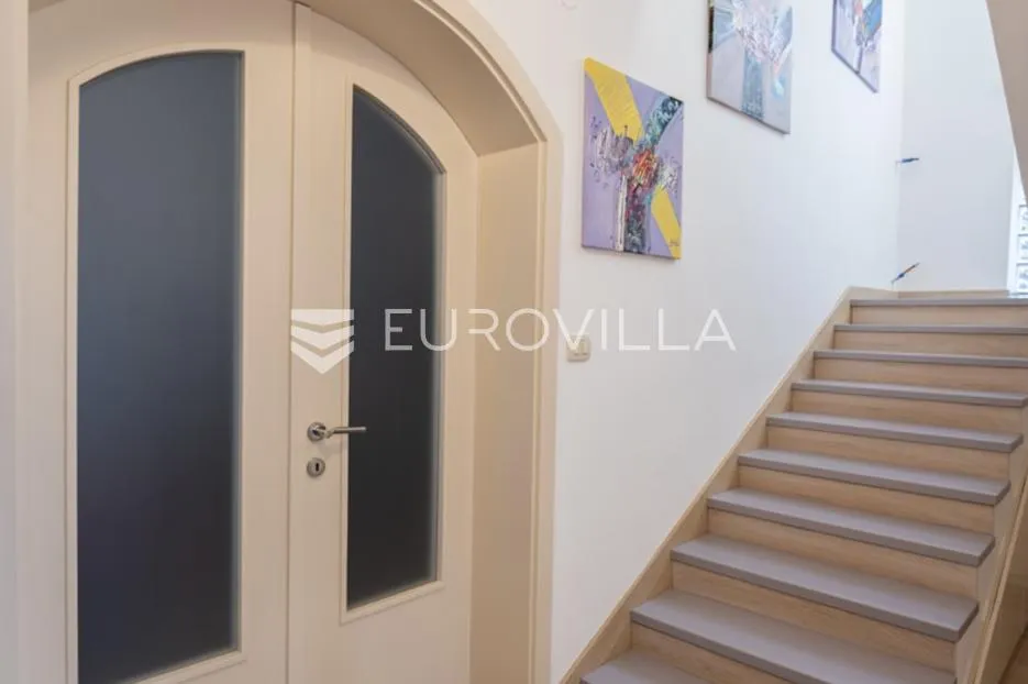 opatija, matulji, predivna moderna villa 400 m2 s bazenom - slika 16