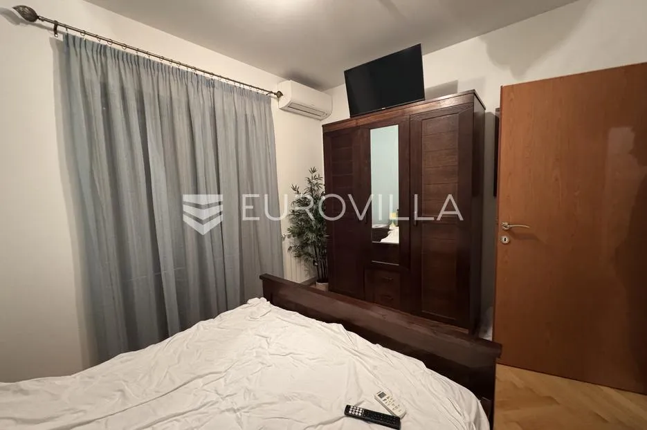 istra, valbandon, najam obiteljske kuće 180m2 s predivnom okućnicom - slika 18