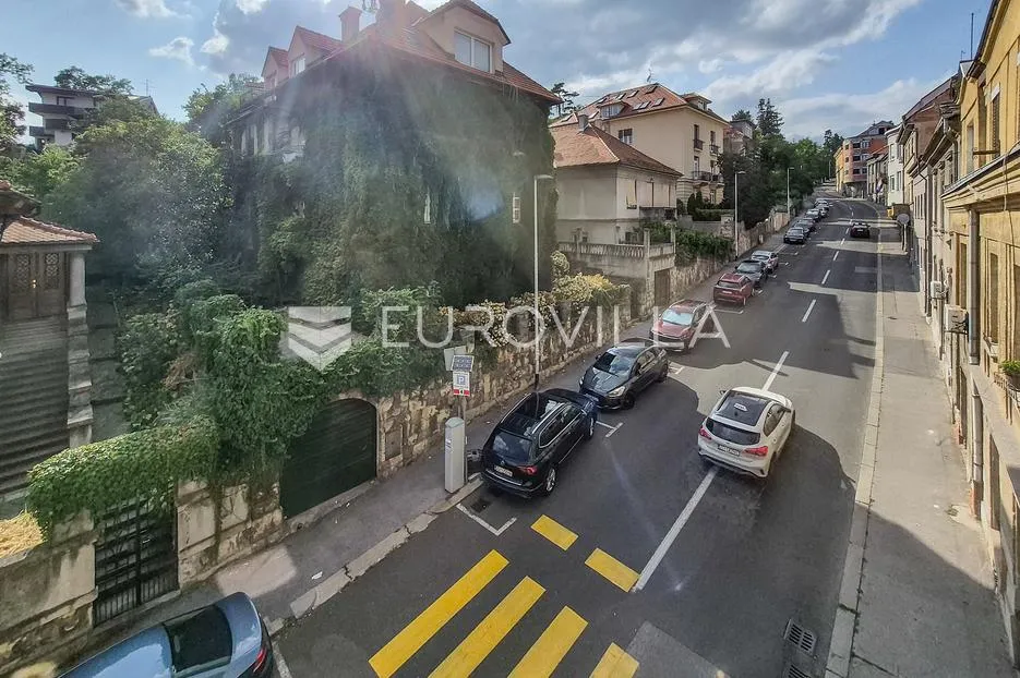 zagreb, pantovčak, ekskluzivan četverosoban stan 104 m² - slika 7