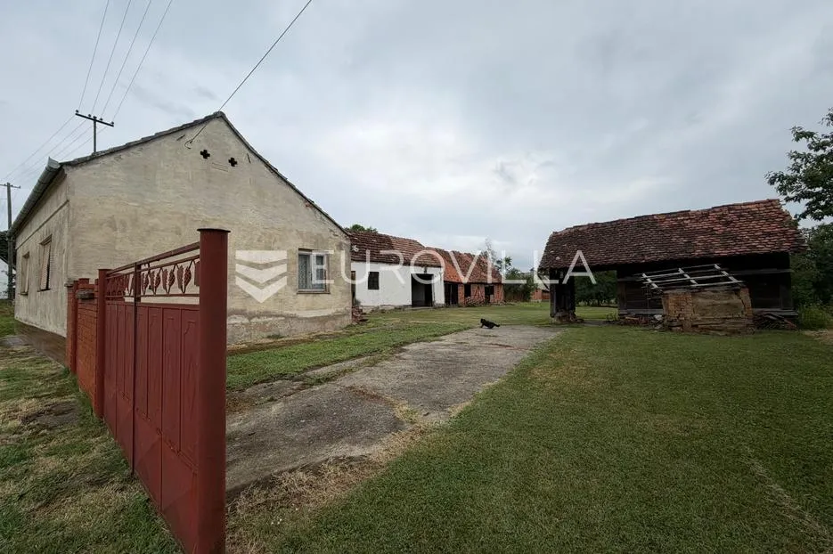 lapovci, prizemnica s dodatnom građevinskom parcelom - slika 2