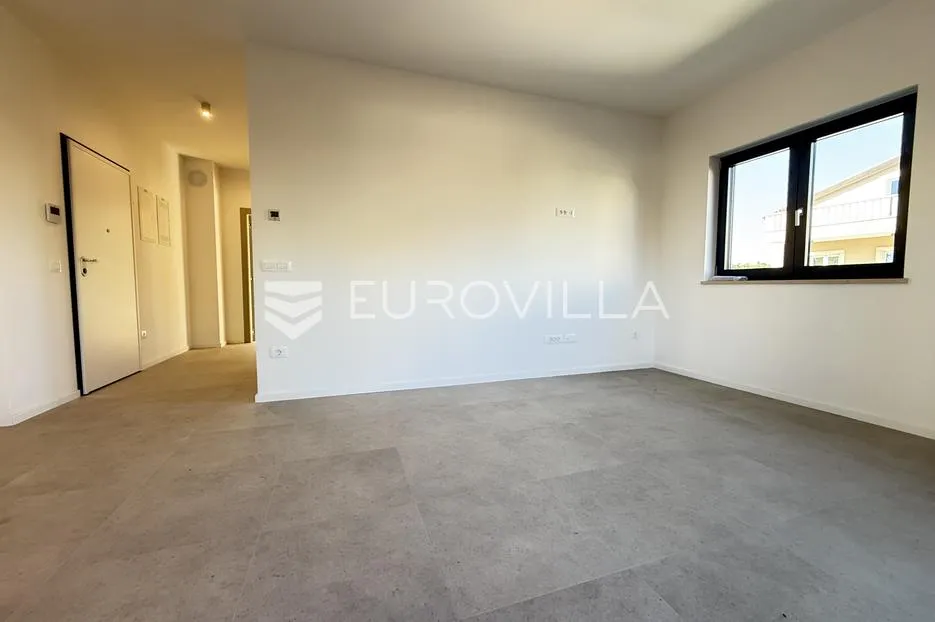 istra, premantura, luksuzni trosobni stan, 1. kat, 67.20 m², 500 od mora - slika 8