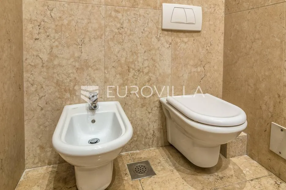zagreb, mlinovi, luksuzna vila 860 m² na zemljištu 2600 m² - slika 26
