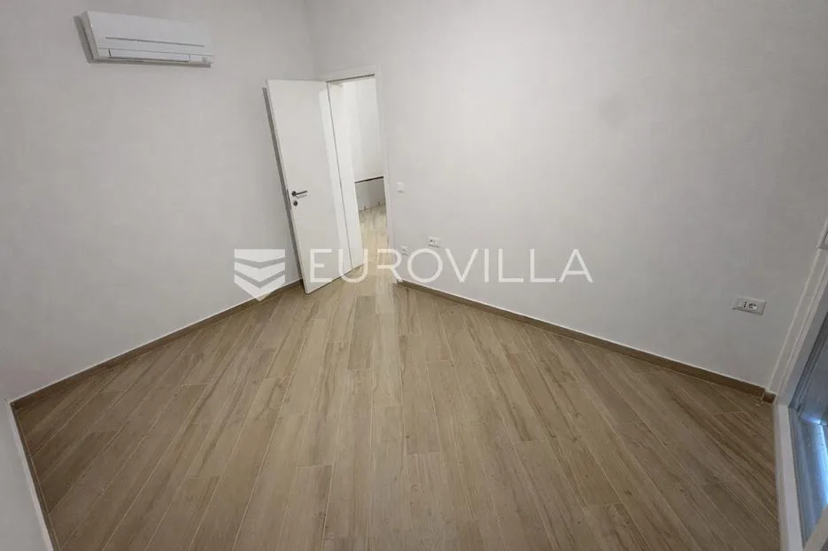 pag, šimuni, četverosoban penthouse u novogradnji, 100 m od mora - slika 9
