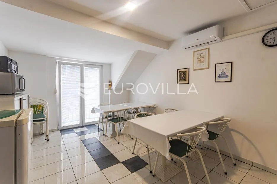 varaždin, centar, stambeno poslovna kuća površine 185 m² - slika 12