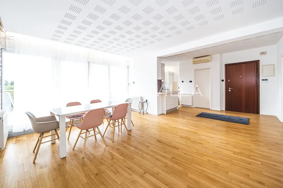 zagreb, laščinska cesta, prekrasno uređen četverosoban stan, prvi najam, 143 m² - slika 5