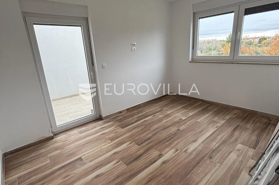 novigrad, novogradnja, dvosoban stan na drugom katu 69,84 m² - slika 11