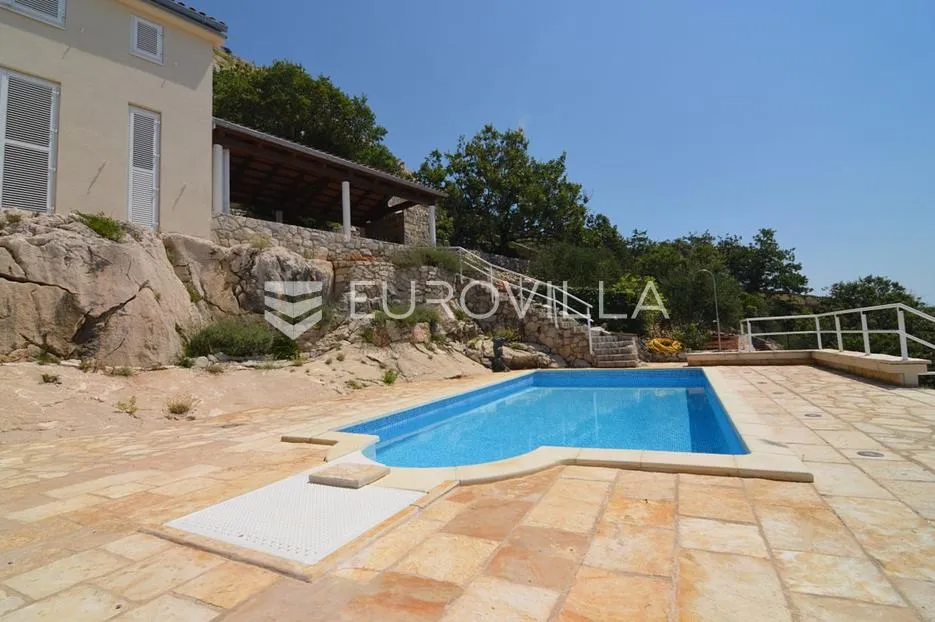 krk, stara baška, ekskluzivna vila u stijeni 450 m², panoramski pogled na more - slika 2