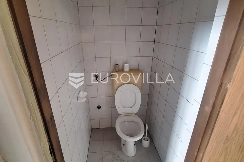 karlovac, turanj, proizvodna hala, skladište 500 m², odlična lokacija - slika 10