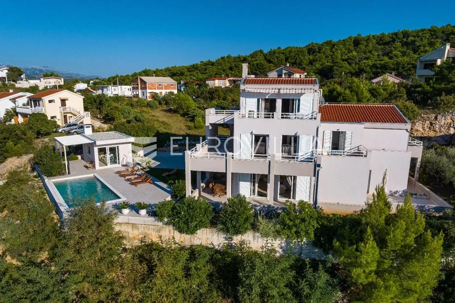 zadar, novigrad moderna vila s panoramskim pogledom na velebit i novigradsko more - slika 26