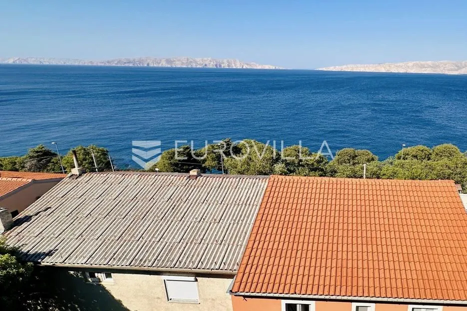 senj, kuća 200 m² s dva odvojena stana na lokaciji blizu mora - slika 2