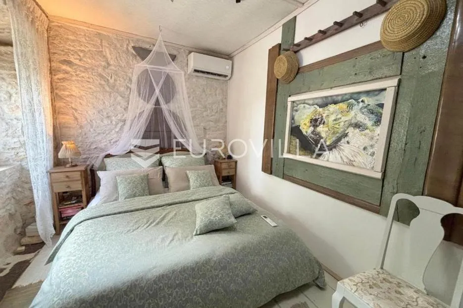 istra, krnica, šarmantna kamena kuća s bazenom, nkp 145 m2 - slika 10