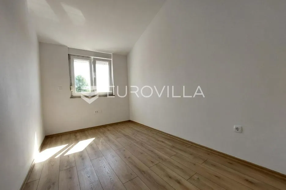 istra, šišan, moderan trosoban stan s terasom u mirnom dijelu šišana - slika 13