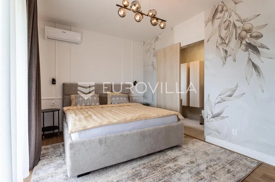 trogir, plano, moderna dizajnerska vila s bazenom - slika 18
