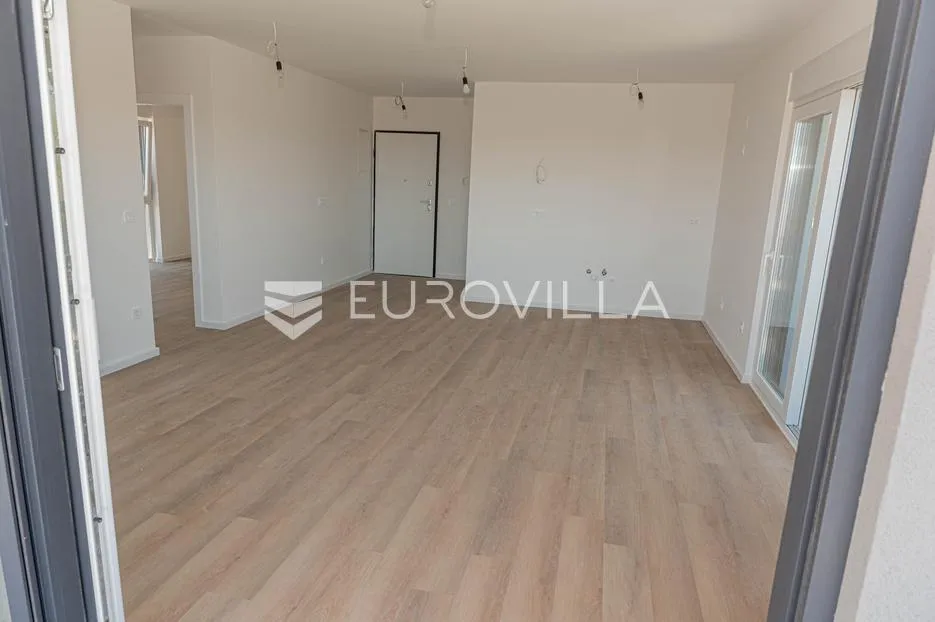tribunj, novogradnja, stan na drugom katu, 86,16 m² - slika 6