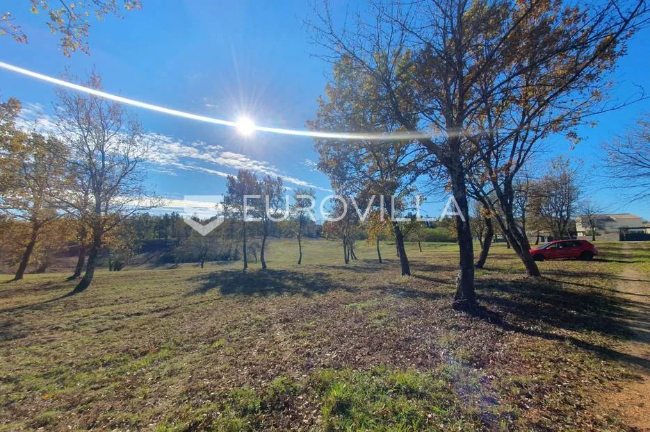 poreč, okolica - lijepo građevinsko zemljište nkp 832 m2 pravilnog oblika - slika 25