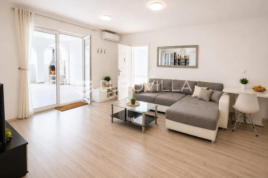 crikvenica, dramalj, trosoban stan 74 m², vrt, terasa - slika 2