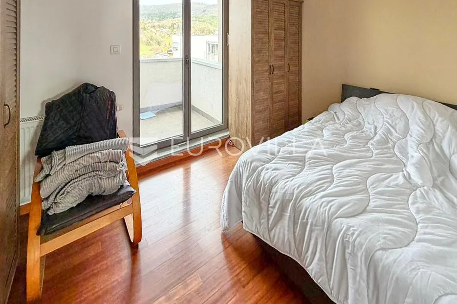 zagreb, bijenik, prekrasan trosoban stan 92 m² - slika 3