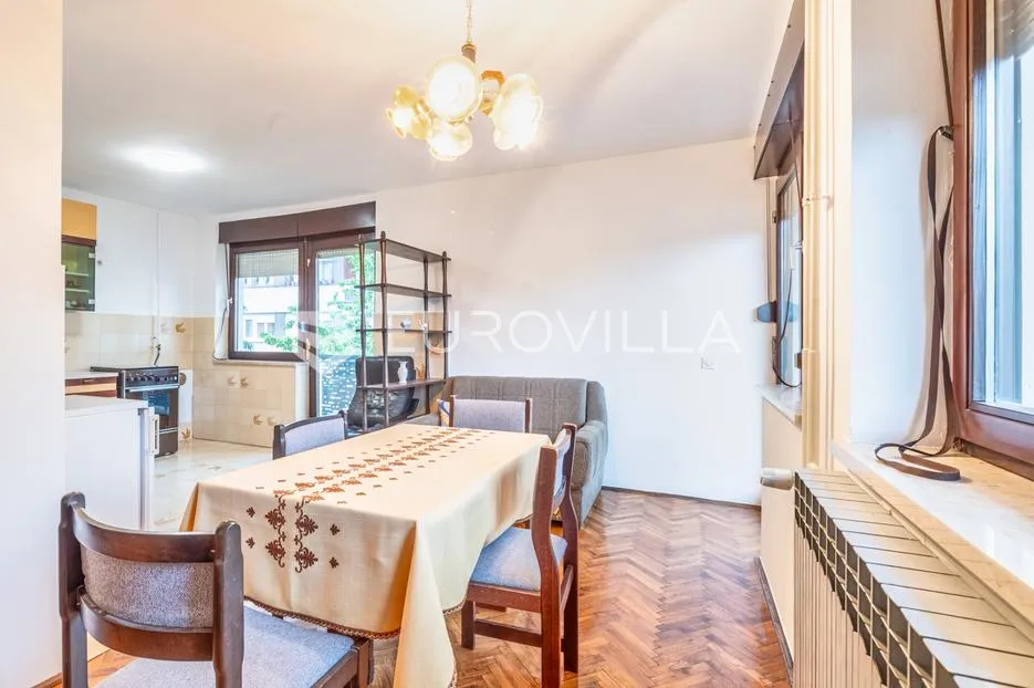 zagreb, prečko, komforan trosoban stan u kući nkp 120 m2 - slika 3