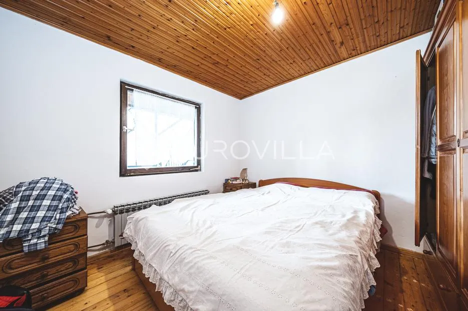 zagreb, fraterščica, kuća sa tri stana brp 342 m2 - slika 13