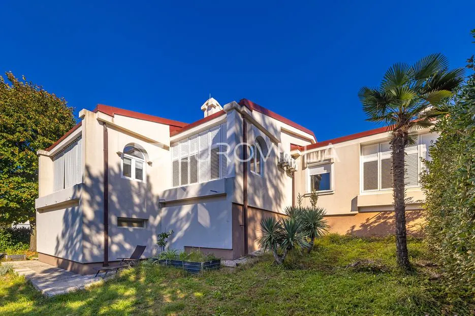 otok krk, njivice, prekrasna kuća 280 m² s pogledom na more i garažom - slika 31