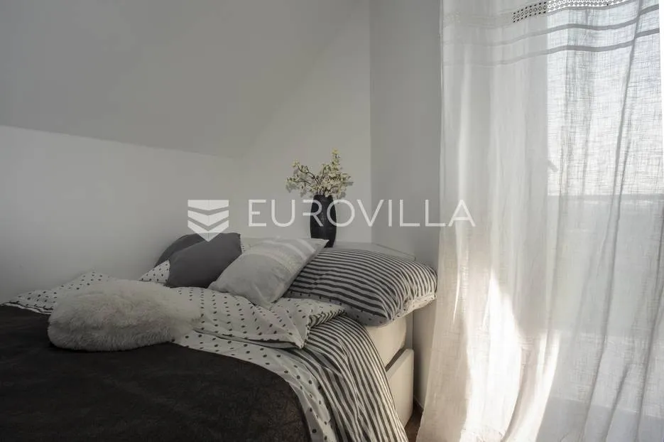 okolica zagreba, martinišće, prekrasna kuća 150 m² na zemljištu 3000 m² - slika 14