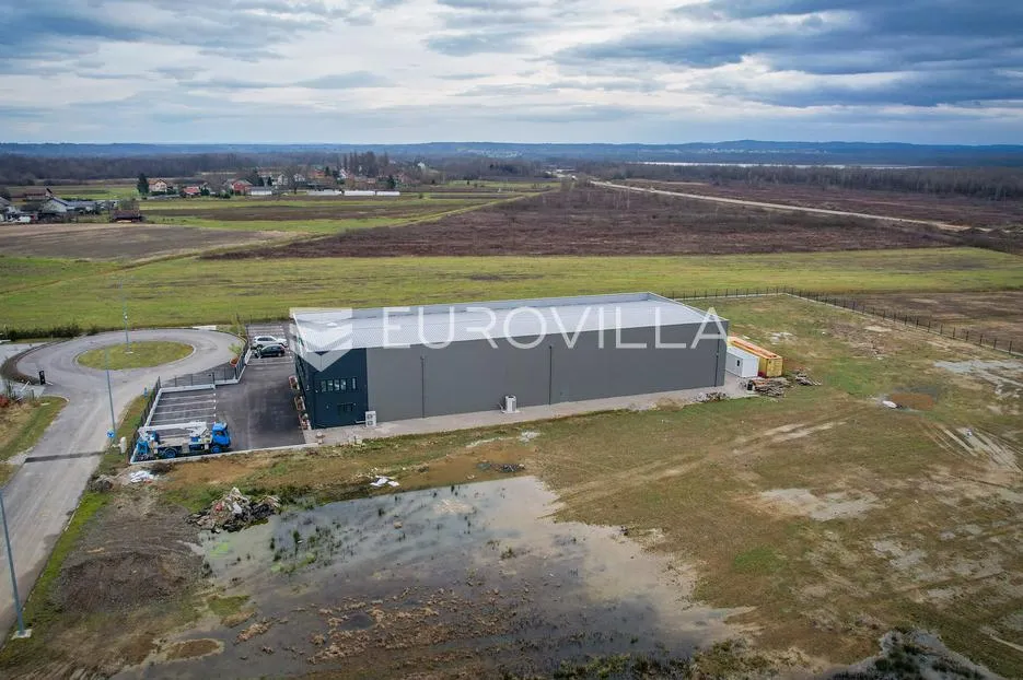 gospodarska zona, pisarovina i., proizvodno, skladišna hala 1116 m² - slika 13