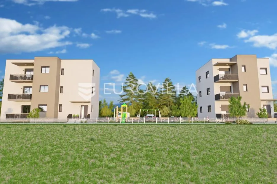 stupnik moderan četverosoban stan 82 m² novogradnja - slika 2