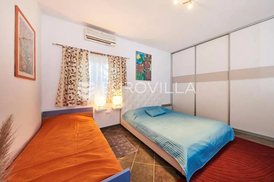 istra, umag, samostojeća kuća s bazenom, 143 m² - slika 15